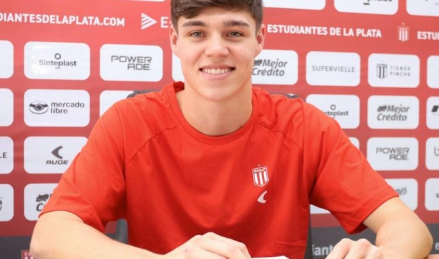 500彩票网官网-国米官方：帕拉西奥斯租借至拉普拉塔大学生，协议包含买断权