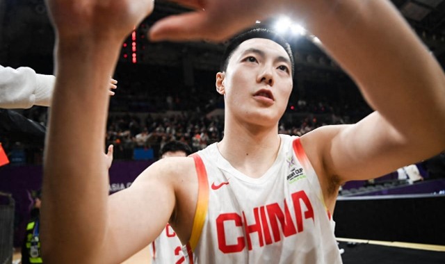 500彩票网官方平台-广东3消息：医生晒胡明轩合照，徐杰解锁新身份，崔永熙复出在即